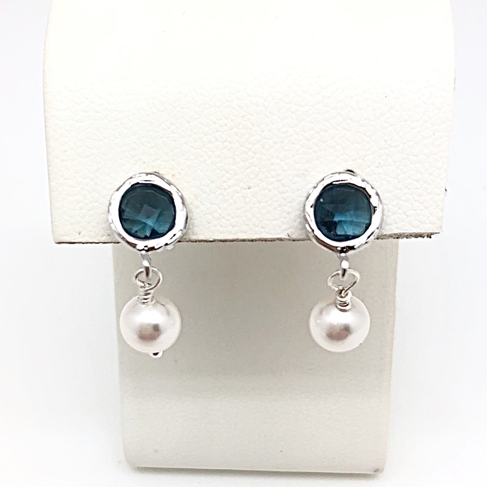 Swarovski Sapphire & Pearl Stud Dangle Earring NWT